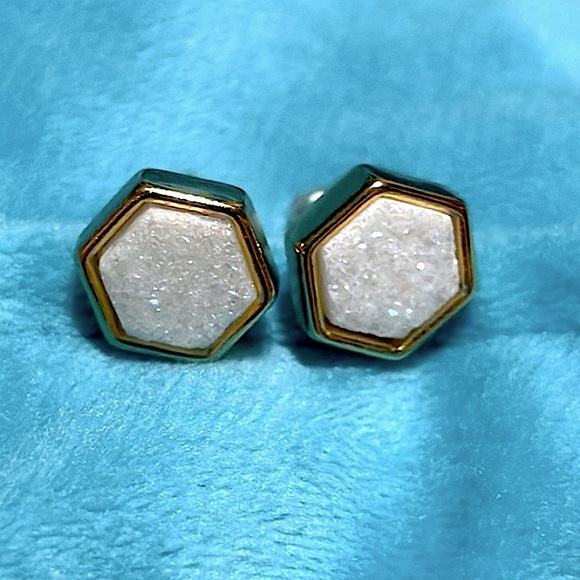 TreeHut - Gold and White Druzy Stud Earrings - Picture 8 of 8